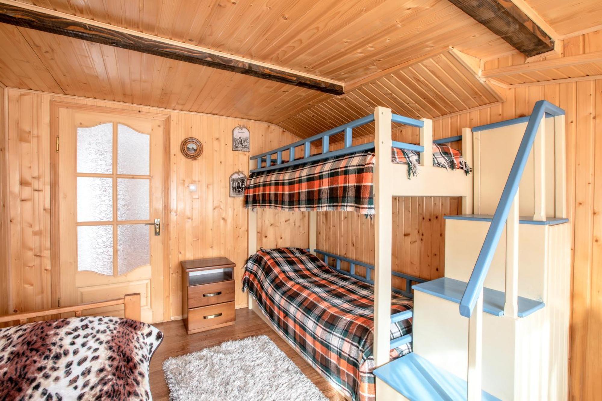 Holiday home близнята